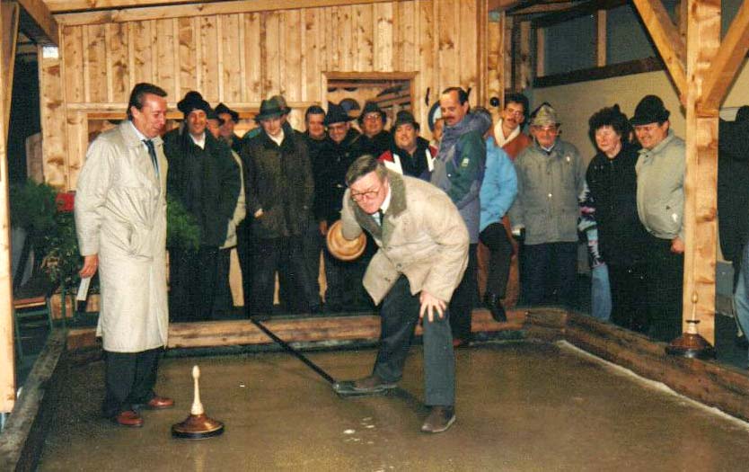1993 Einweihung Rechensteg-Eisbahn